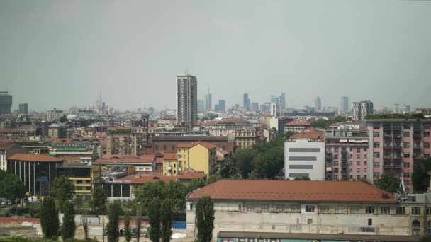 Foto Gimbal del panorama di Milano Paesaggio Italia in estate — Video Stock