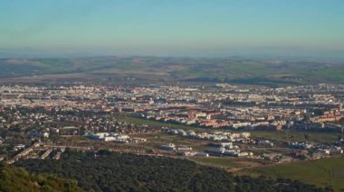 Las Ermitas Cordoba 'da panoramik manzaranın Gimbal çekimi