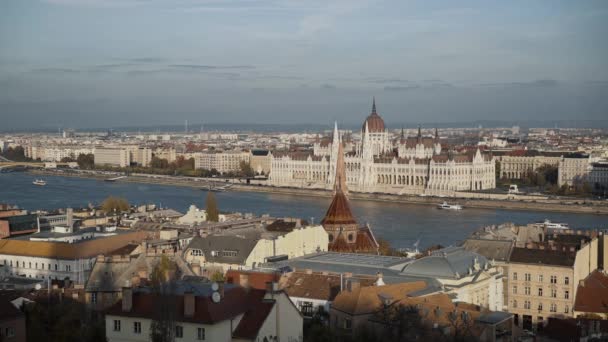 Gimbal shoot of Budapest Parliament shot from above — стокове відео