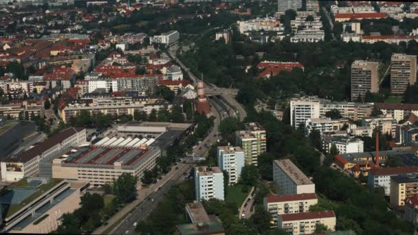Záběry z Mnichova v reálném čase z televizní věže do Olympijského parku v Mnichově, Německo — Stock video