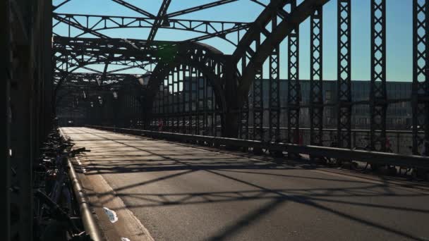 MUNICH - NOVEMBER 20: Locked down real time establishing shot of a road bridge in Munich. Traffic on the bridge on an autumn day, November 20, 2018 in Munich. — 비디오