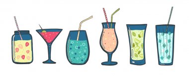 Kokteyller ayarlayın. Tüpler bardaklarda alkollü içecekler. Yaz kokteylleri. Berry smoothies, muzlu süt ve meyve suyu. Mojito ve limonata