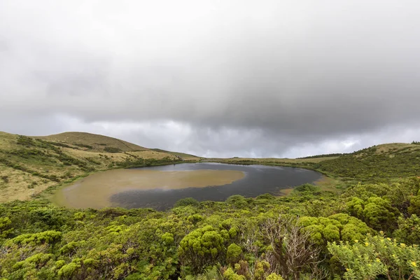 Lagoa do Caiado no Pico — Fotografia de Stock