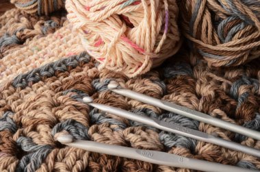 Kroşe iplik ve kancalar