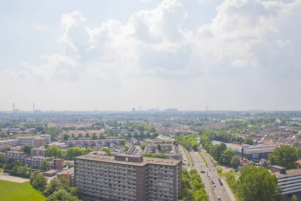 Blick über die niederländische Stadt Beverwijk, die Niederlande — Stockfoto