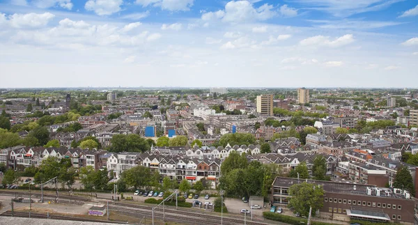 ROTTERDAM, THE NETHERLANDS - June 11, 2017: View at skyline of Rotterdam, The Netherlands — Stock Photo, Image