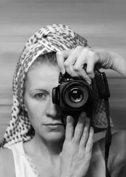 kalkınan bir fotoğrafçı kendini