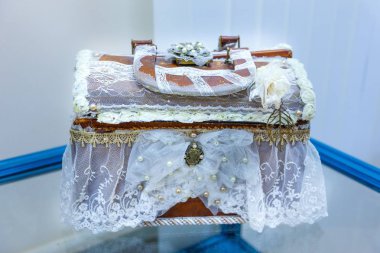 eski vintage antik bebekler