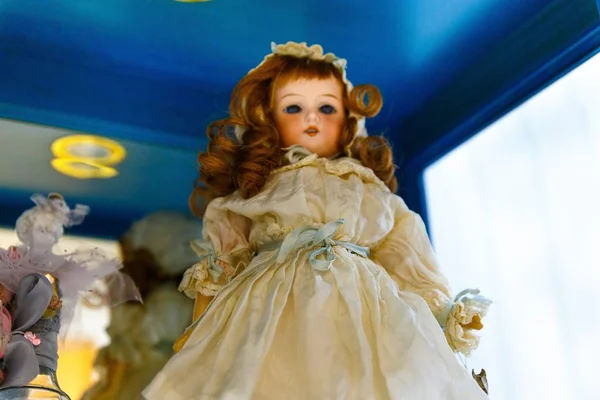 Vecchie bambole antiche vintage — Foto Stock