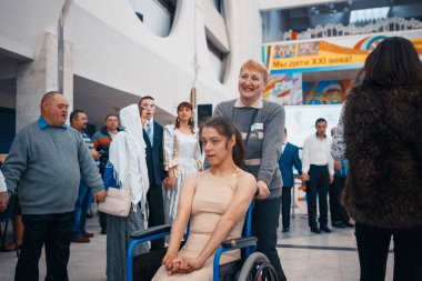 Minsk, Beyaz Rusya - 1 Mayıs 2017: Down sendromu dans çocuklarla 