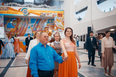 Minsk, Beyaz Rusya - 1 Mayıs 2017: Down sendromu dans çocuklarla 