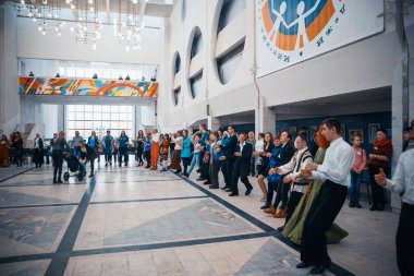 Minsk, Beyaz Rusya - 1 Mayıs 2017: Down sendromu dans çocuklarla 