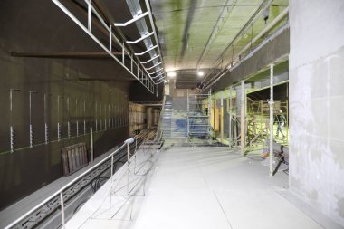 Tüneller ve metro istasyonları yapım aşamasında