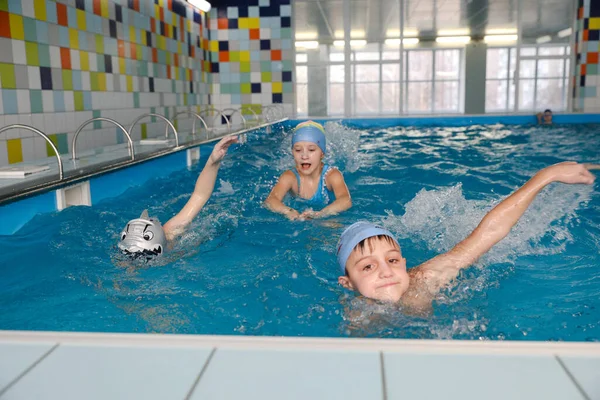 Minsk Belarus Februar 2020 Kinder Lernen Schwimmen Pool — Stockfoto