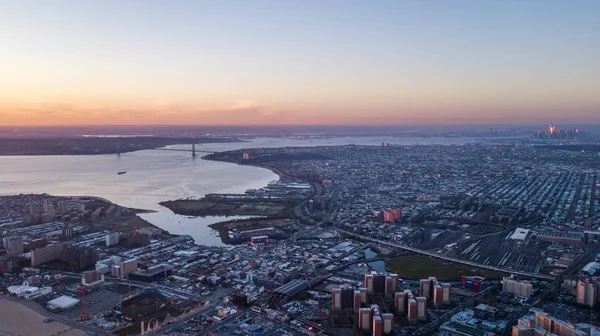 Vista Aérea Brighton Beach Brooklyn Con Nueva York — Foto de Stock