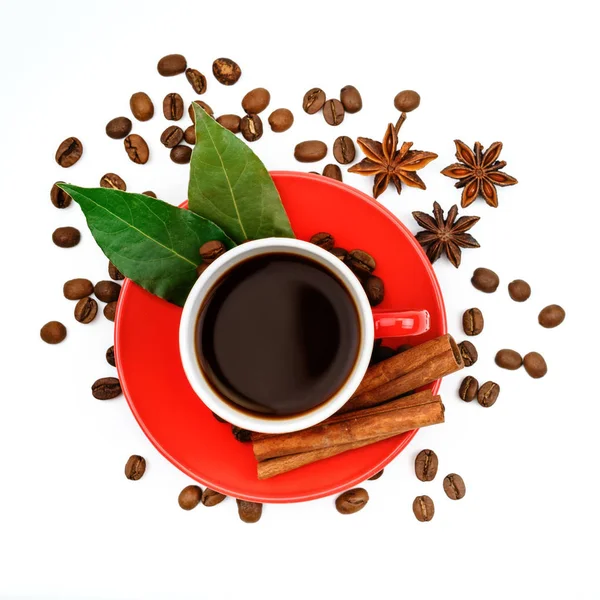 Red ceramic coffee Cup with coffee and cinnamon on a white background. — Stock Photo, Image