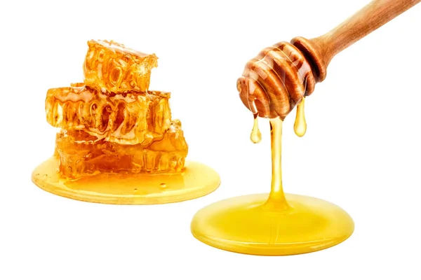 Rayon de miel frais avec du miel sur fond blanc . — Photo
