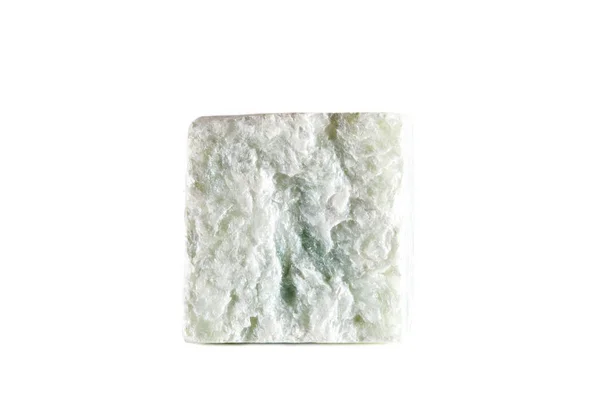 Λήψη macro από πολύτιμες πέτρες. Το ακατέργαστο ορυκτό είναι τάλκη. Ιταλία. Απομονωμένο αντικείμενο σε λευκό φόντο. — Φωτογραφία Αρχείου