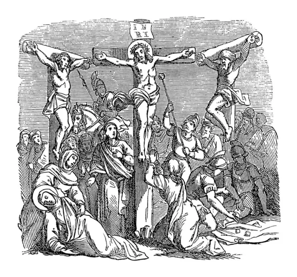 Vintage antieke religieuze bijbelse tekening of gravure van gekruisigde Jezus die aan het kruis hangt met twee misdadigen.Bijbel, Nieuwe Testament, Lucas 23 — Stockvector