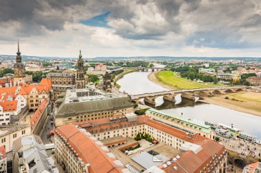 Dresden şehir üzerinde havadan görünümü