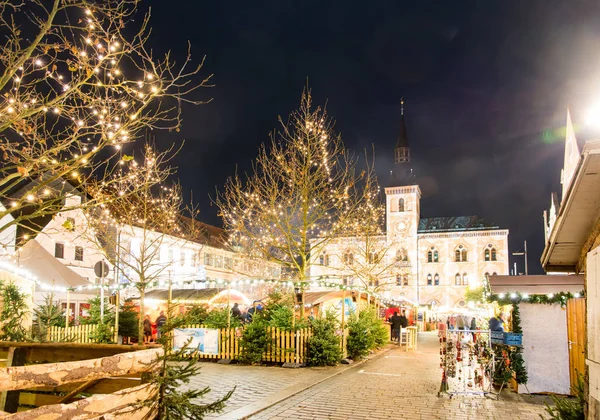 Traditionele Duitse kerstmarkt — Stockfoto