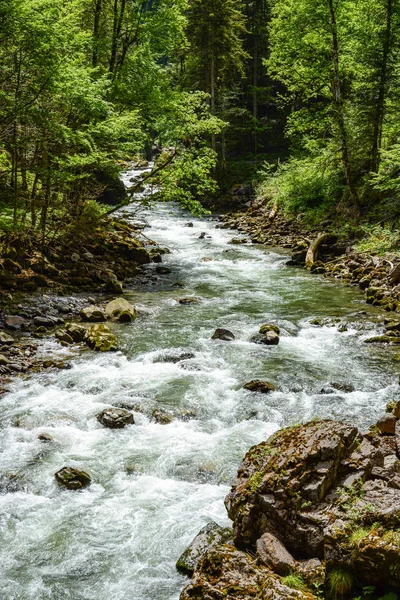 Breitachklamm Gorge akan nehir