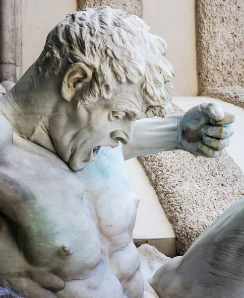Sculpture of a fountain in Vienna — Stock Photo, Image