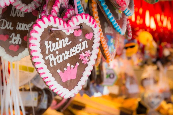 Corações de gengibre vendidos na Oktoberfest — Fotografia de Stock