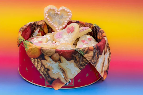 Сладкое рождественское печенье в форме сердца — стоковое фото