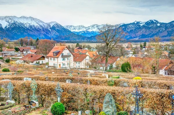 Cementerio bavariano tradicional en los Alpes —  Fotos de Stock