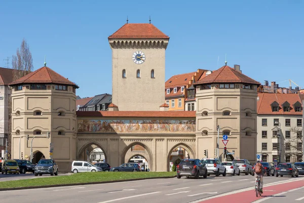 Stadsporten Isartor i München — Stockfoto