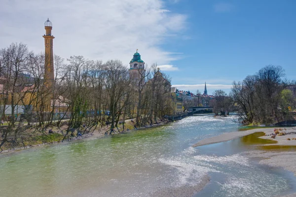 O rio Isar em Munique — Fotografia de Stock