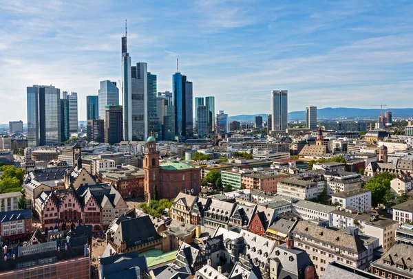 Skyline of Frankfurt with skyscrapers — Stock Photo, Image