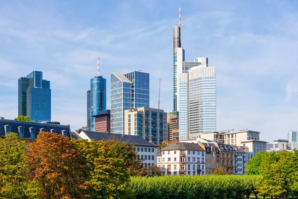 Skyskrapere i Frankfurt – stockfoto