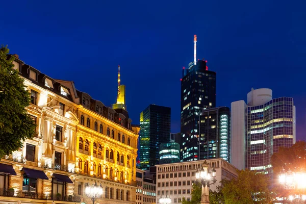 Frankfurt om natten – stockfoto