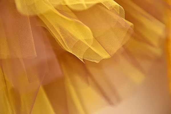 Tulle jaune doré et brun — Photo