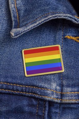 Kot cekette gay gururu rozeti