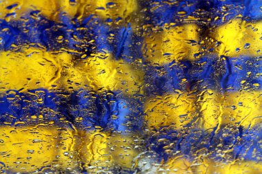 doku renkli mavi sarı