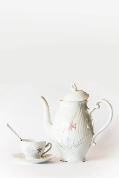 Bule e xícara para chá-hora agradável — Fotografia de Stock