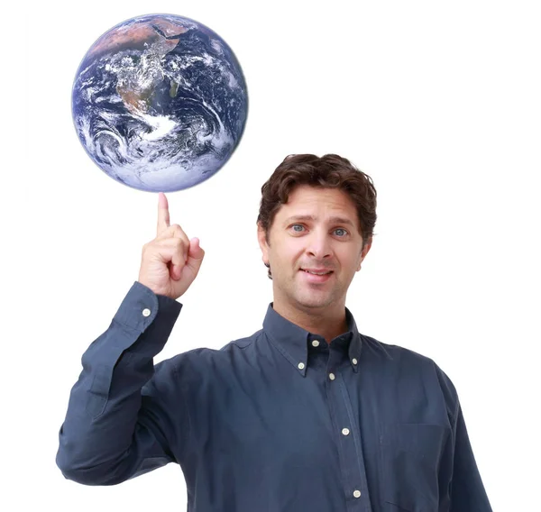 Homem segurando o planeta Terra em seu único dedo — Fotografia de Stock