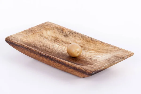 Single Green Olive Wooden Tray — Stock Photo, Image