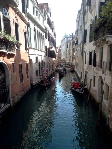 Blick Auf Eine Wasserstraße Venedig Italien — Stockfoto