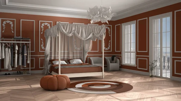 Классическая роскошная спальня, гостиничный номер, паркет из кости, лепнина на стенах, двуспальная кровать с балдахином с подушками и одеялами, круглый ковер, кресло, дизайн интерьера оранжевого цвета — стоковое фото