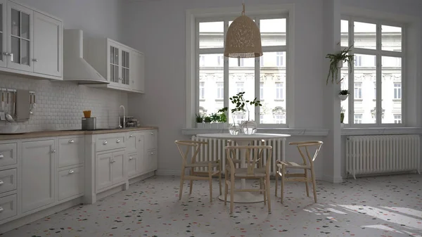 Cucina retrò bianca vintage con pavimento in marmo terrazzo e finestre panoramiche, sala da pranzo, tavolo rotondo con sedie in legno, piante in vaso, radiatori, lampada a sospensione, accogliente design d'interni — Foto Stock