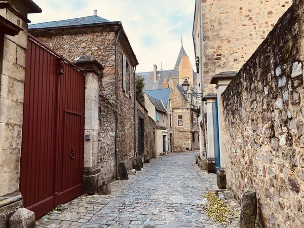 Parte velha da cidade Le Mans. Rua estreita . — Fotografia de Stock