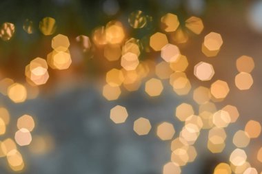 Noel çelengi dekorasyonunun ışıkları