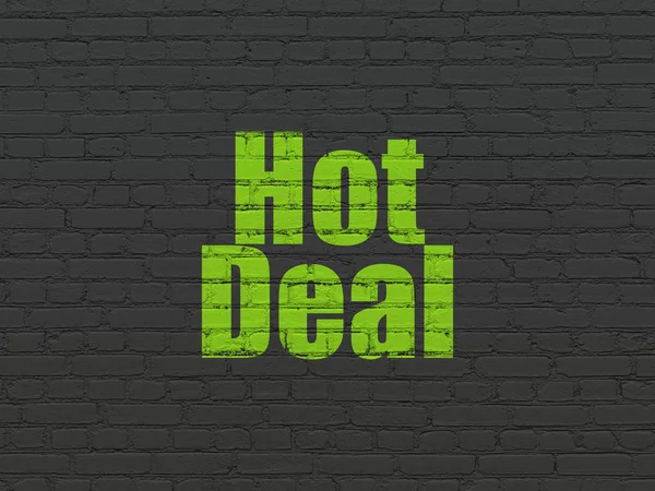 Finanční koncept: Hot Deal na zeď na pozadí — Stock fotografie
