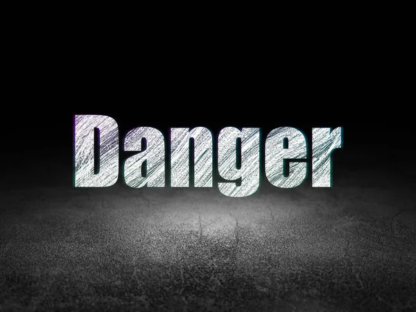 Concept de confidentialité : Danger dans une pièce sombre grunge — Photo