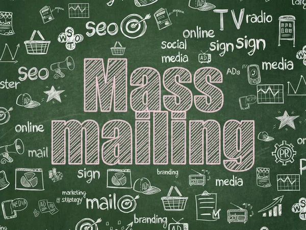 Concetto di marketing: Mailing di massa sul background del consiglio scolastico — Foto Stock