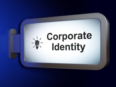 Ekonomi kavramı: kurumsal kimlik ve enerji tasarrufu lambası billboard arka plan